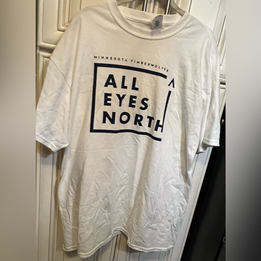 Minnesota Timberwolves All Eyes North Shirt XL